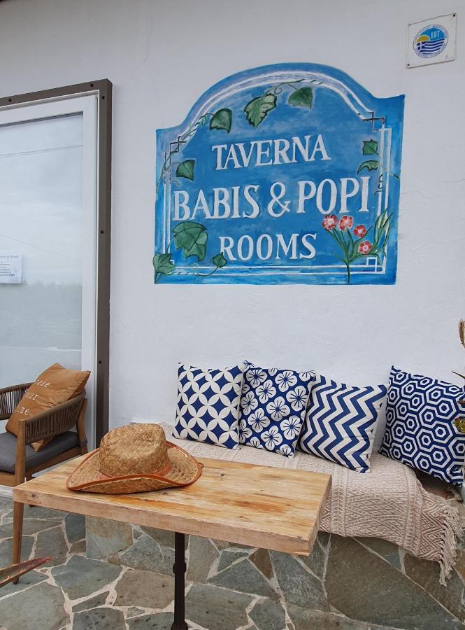 Babis & Popi Rooms And Studios Frangokastello Extérieur photo