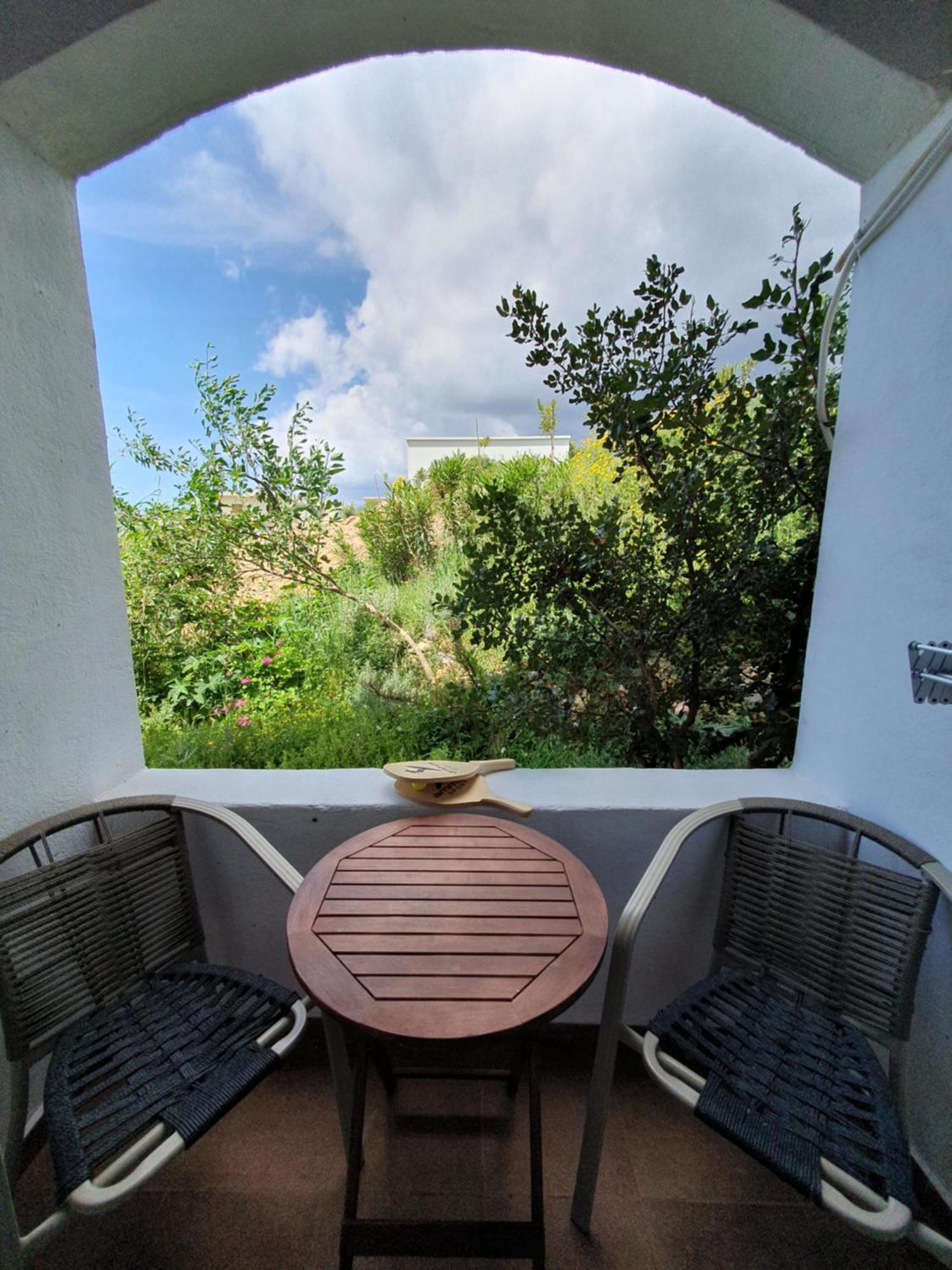 Babis & Popi Rooms And Studios Frangokastello Extérieur photo