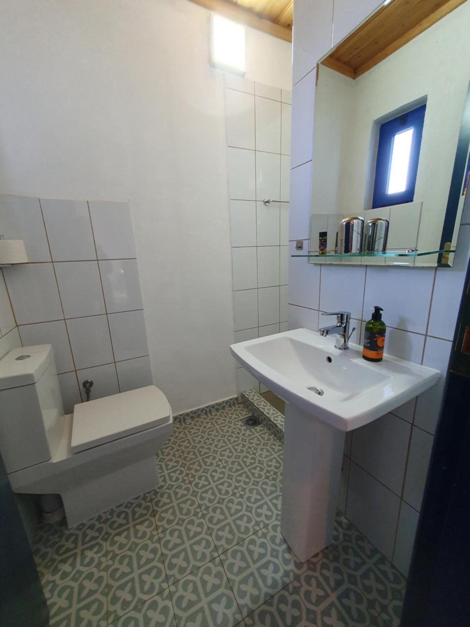 Babis & Popi Rooms And Studios Frangokastello Extérieur photo
